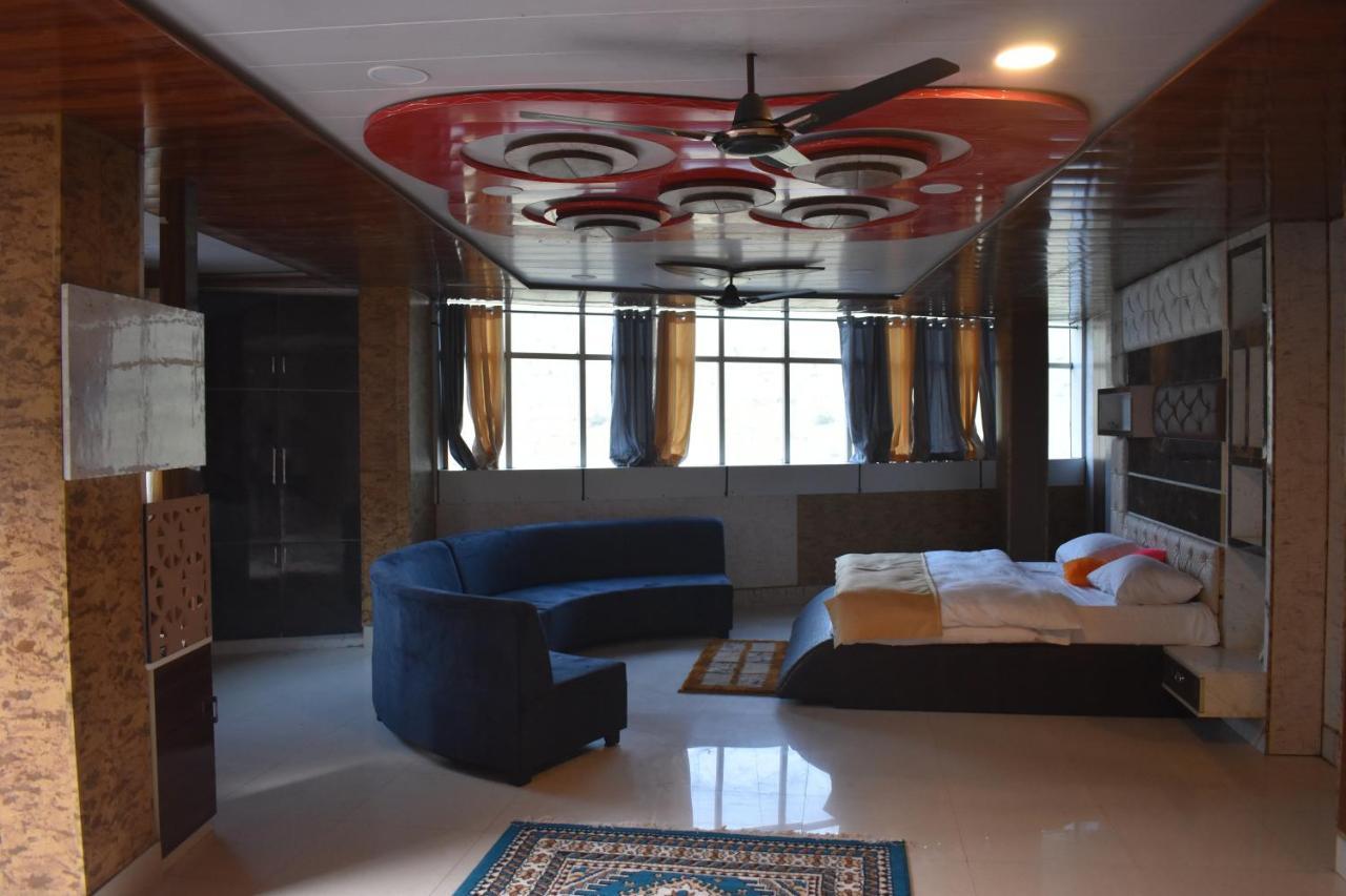 Jai Maa Bhagwati Hotel Pithorāgarh Εξωτερικό φωτογραφία